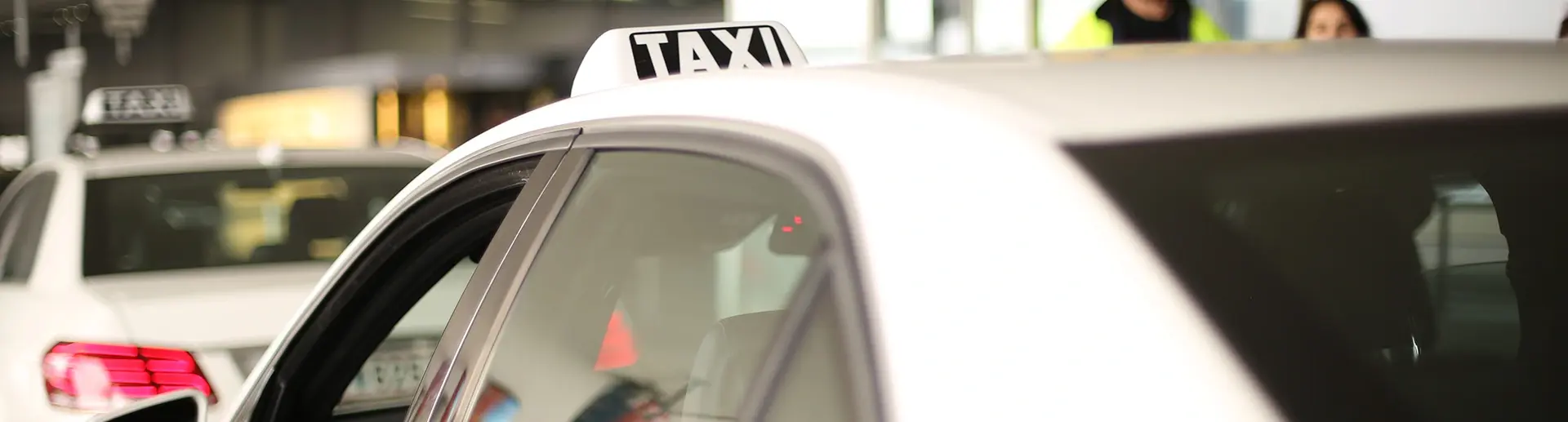 Comfortable vehicles for your airport transfer in Vienna